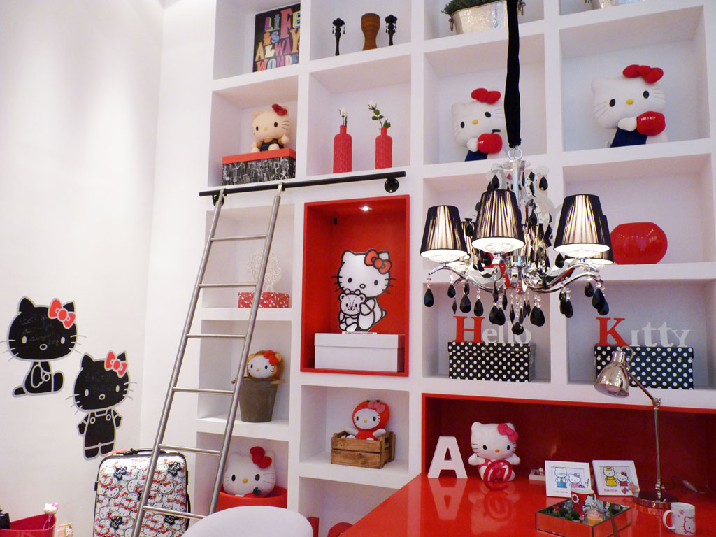 Andrea Ponte – ambiente: Atelier da Menina, todo decorado com a Hello Kitty.