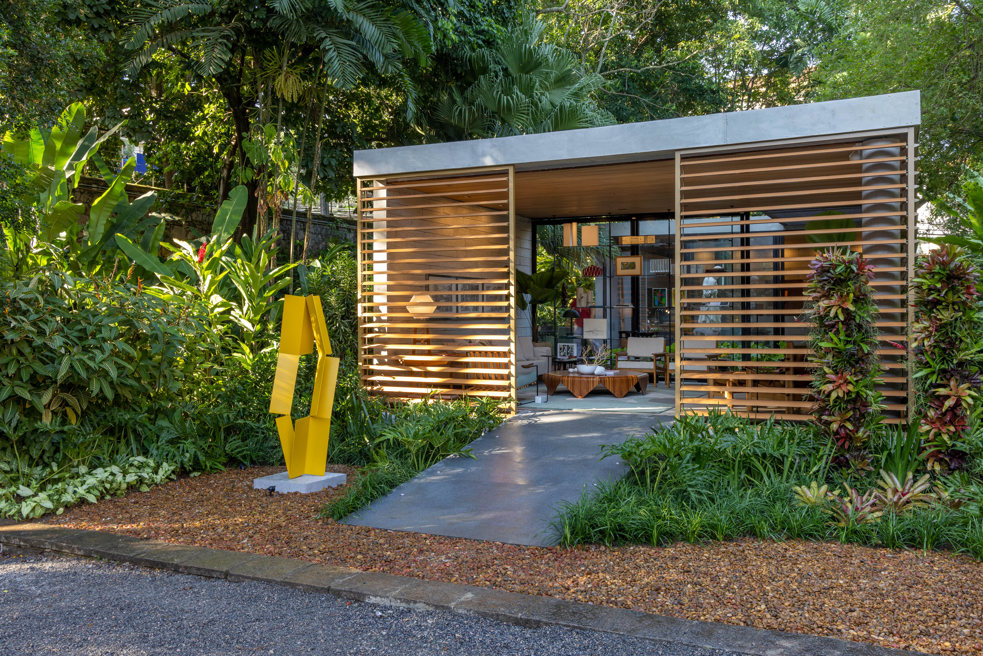 Pavilhão 22, por Mario Costa Santos. Ambiente da CASACOR Rio de Janeiro 2022.